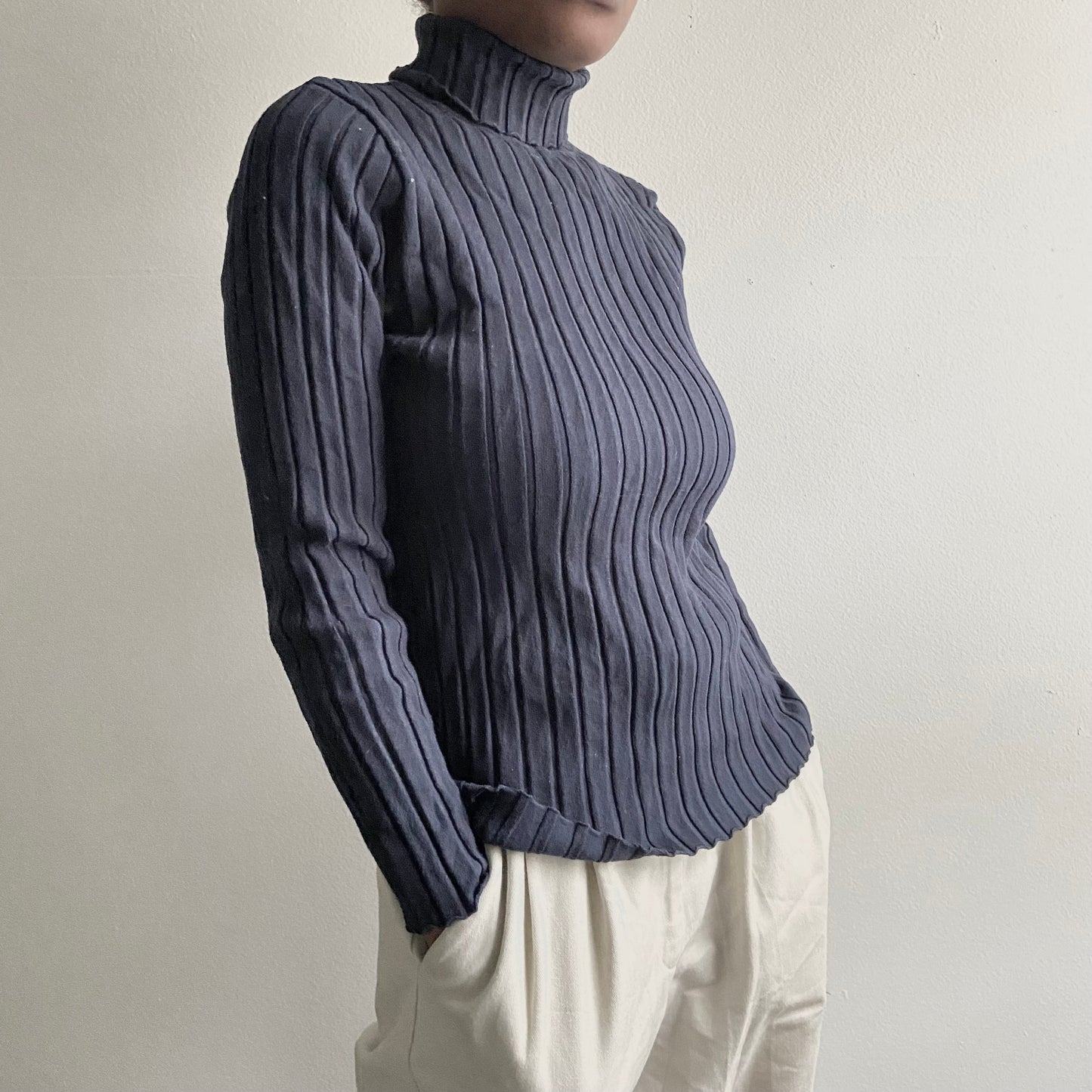 VAIGE One of One | Blue Ribbed Turtleneck Sweater