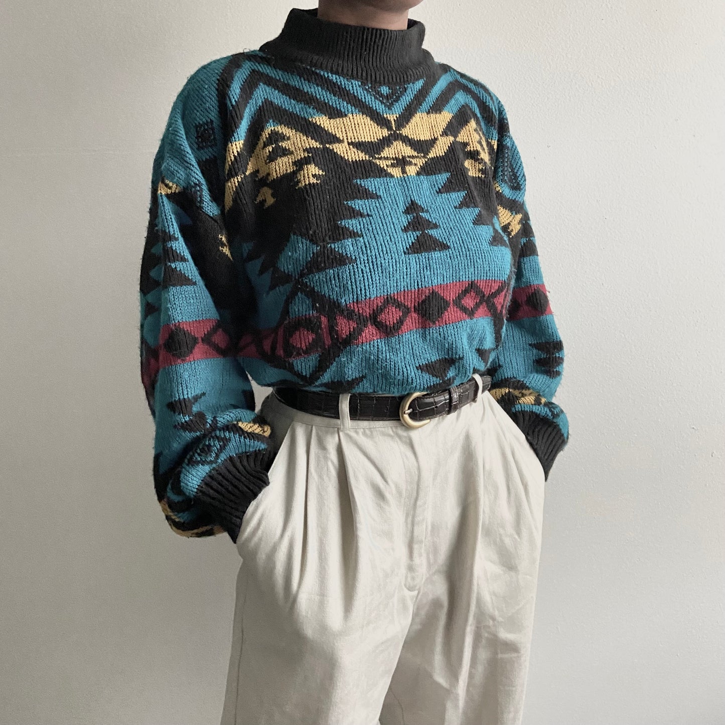 VAIGE One of One | Vintage 90s Blue & Black Aztec Pattern Sweater
