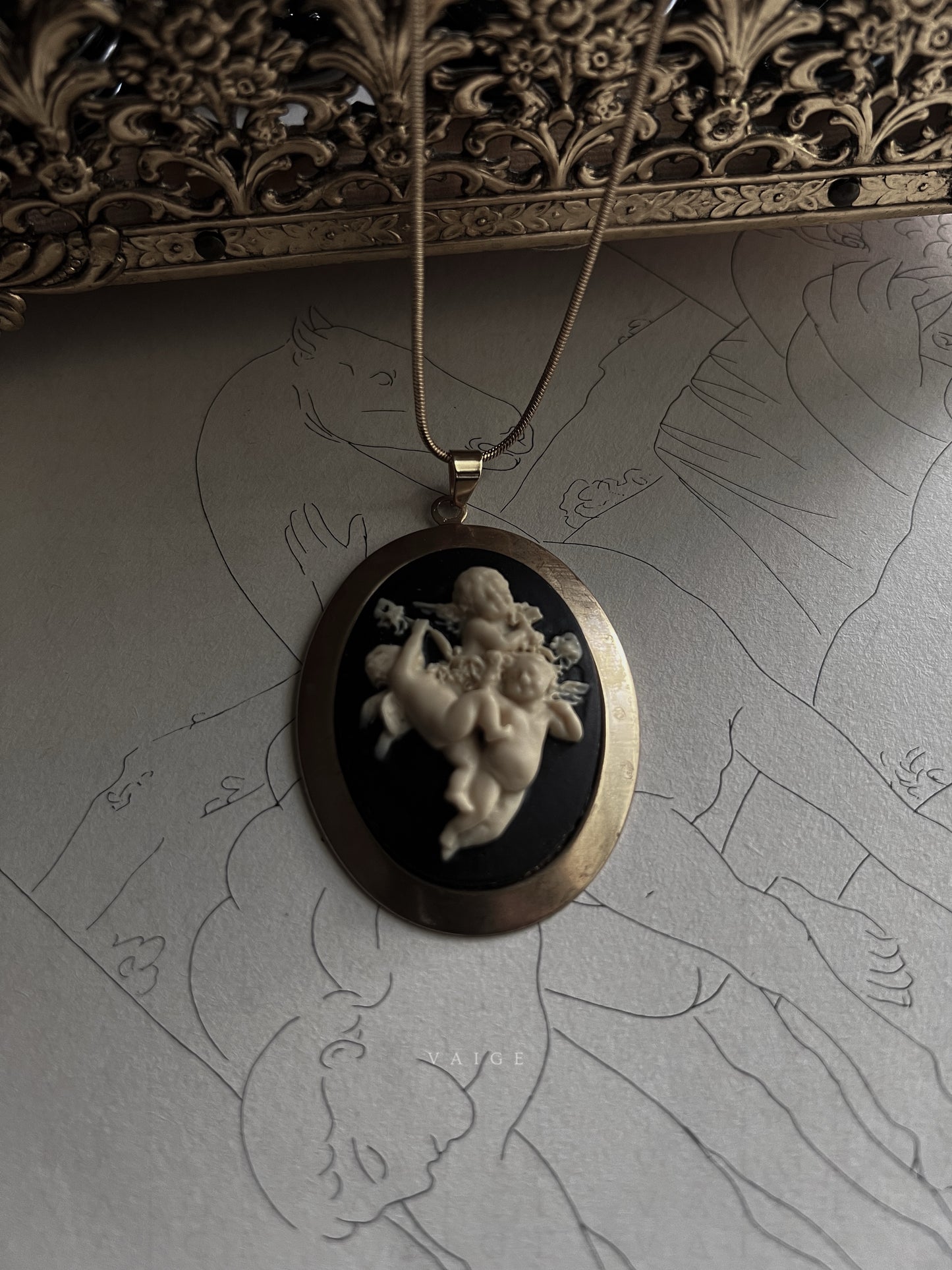 VAIGE Three Cherub Gold Necklace