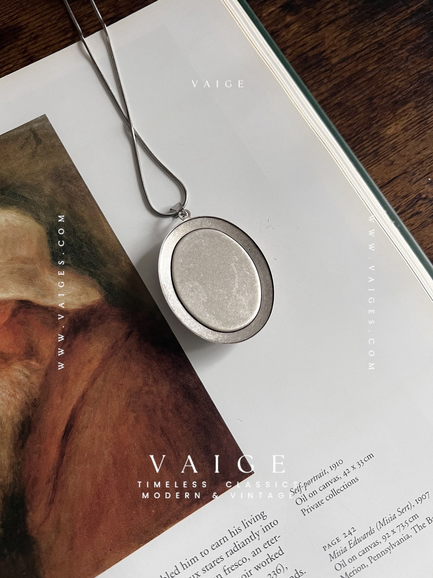 VAIGE Three Cherub Gold & Silver Necklace