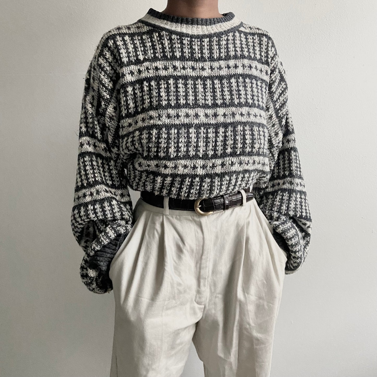 VAIGE One of One | Blue And White Knit Vintage Sweater