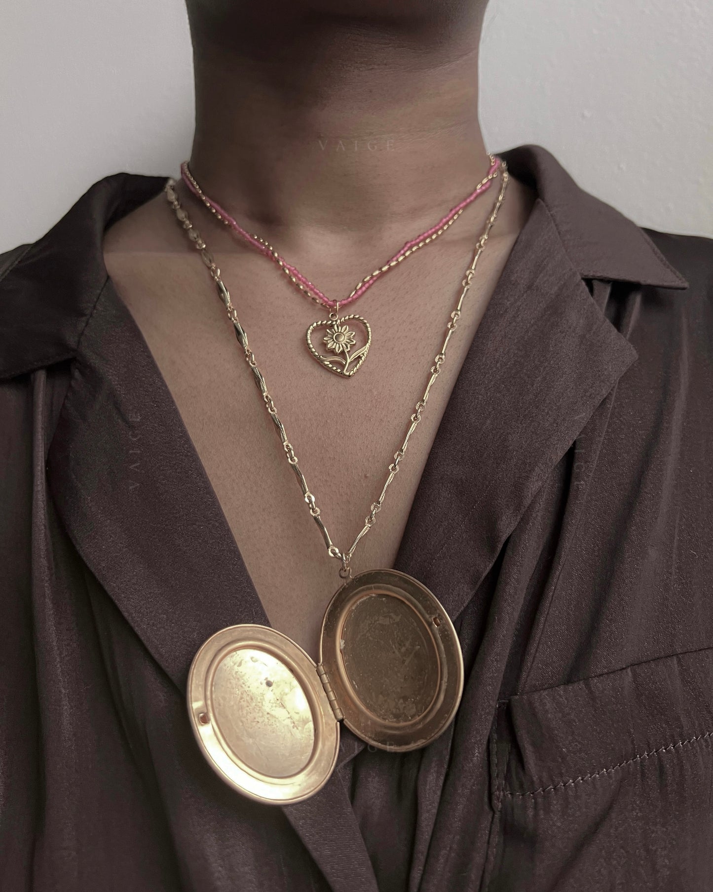 One Of One | vintage large locket glass engraved pink flower