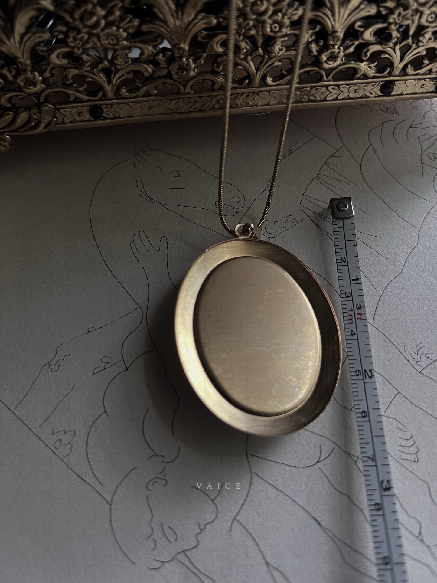 VAIGE Three Cherub Gold Necklace