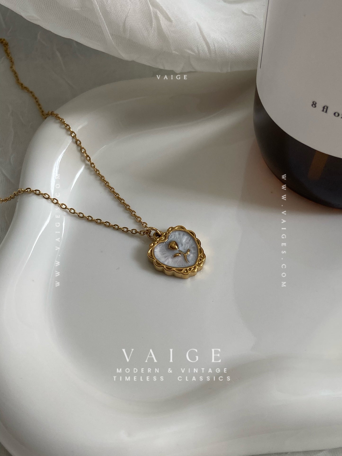 VAIGE 18K Gold Plated Stainless Steel Flower Pendant Necklace