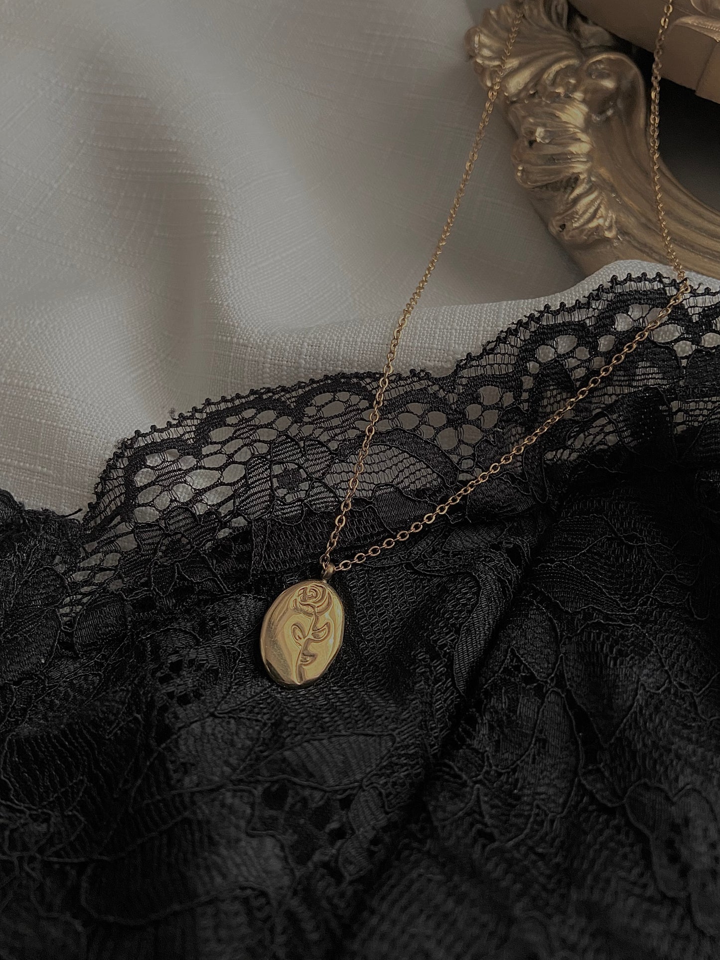 Amelia Necklace