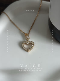 VAIGE One Of One | Vintage Gold Heart Zircon Necklace