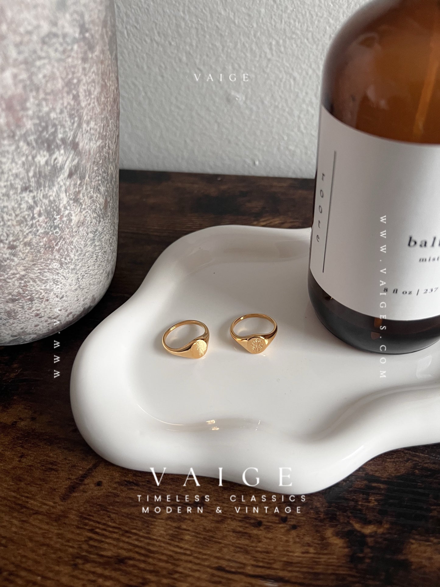 VAIGE Stainless Steel 18K Gold Engraving Wildflower Lavender Sunflower Signet Ring