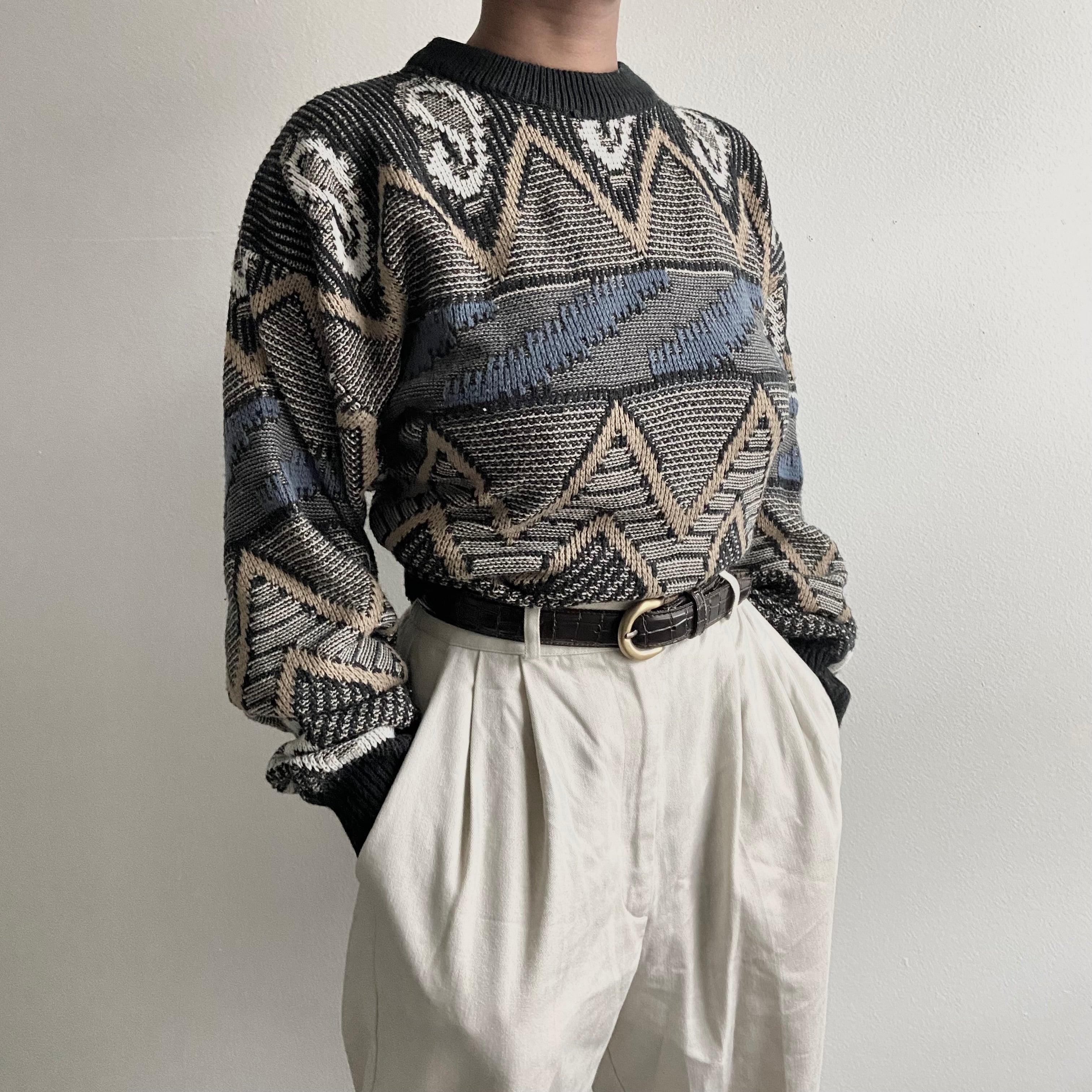 Retro 90s Vintage Blue White Brown And Black Sweater [ Only One Available ]