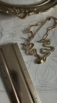 Zoryn snake gem necklace