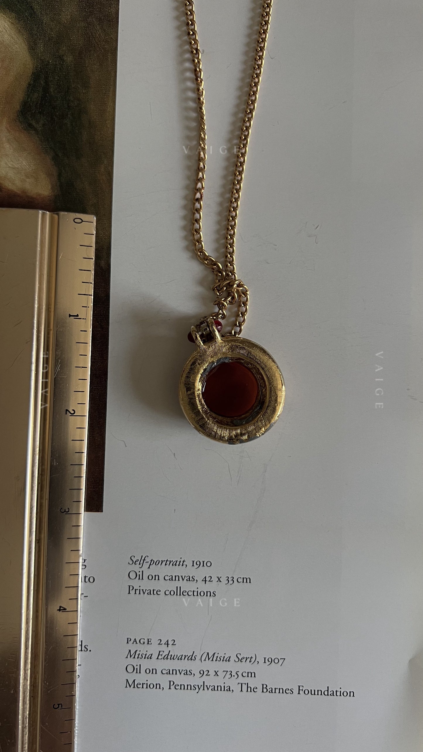 Vintage gemstone cameo lady necklace