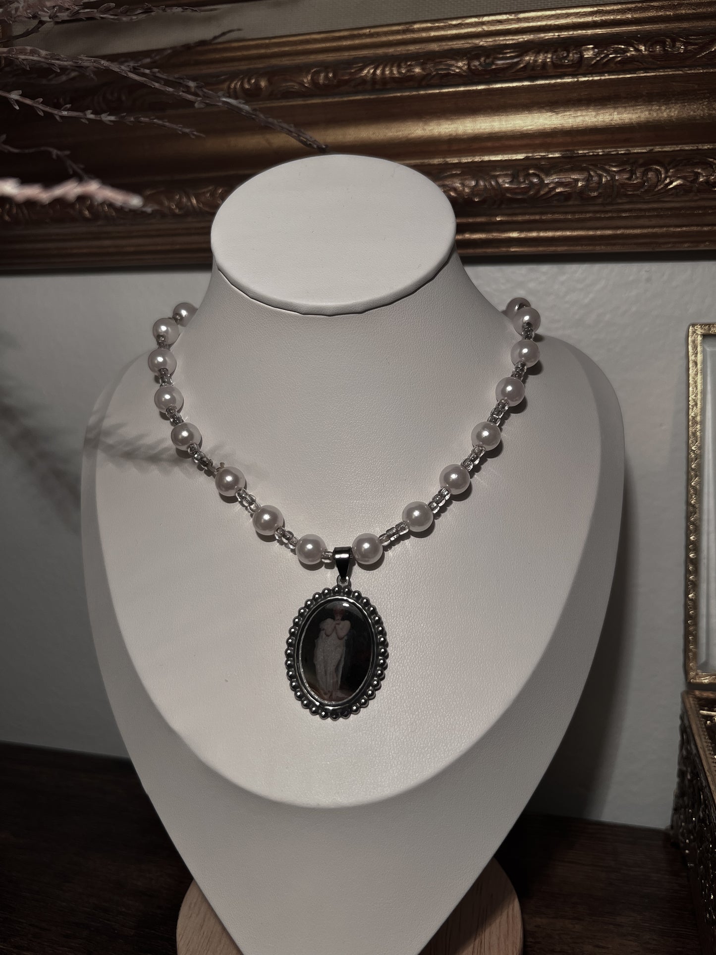 VAIGE Crenaia, the nymph of the Dargle sculpture Frederic Leighton Necklace