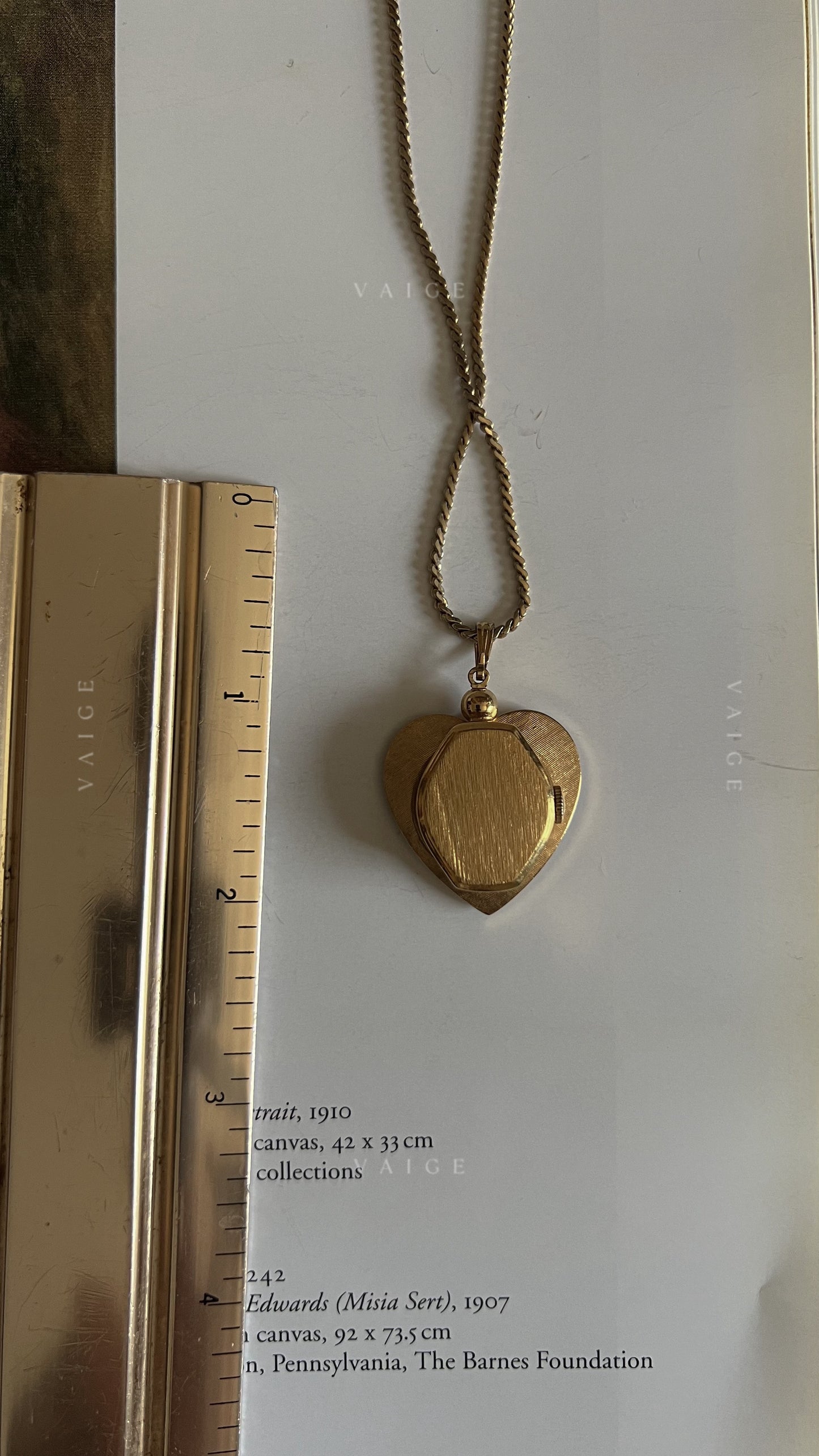 Vintage vantage heart pocket watch necklace