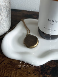 VAIGE One Of One | Vintage Circle Heart Gold Pocket Watch [ Not Working ]