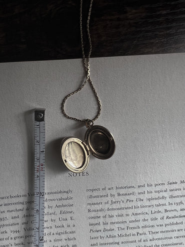 VAIGE One of One |  Vintage Flower Locket Gold Necklace