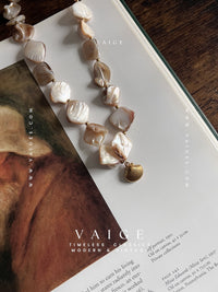 Isolde Pearl Necklace