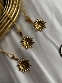 Handmade | Gold Sun Necklace
