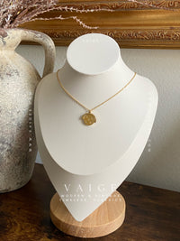 VAIGE Rotatable Star Charm 18K Gold Plated Stainless Steel Necklace