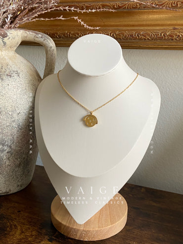 VAIGE Rotatable Star Charm 18K Gold Plated Stainless Steel Necklace