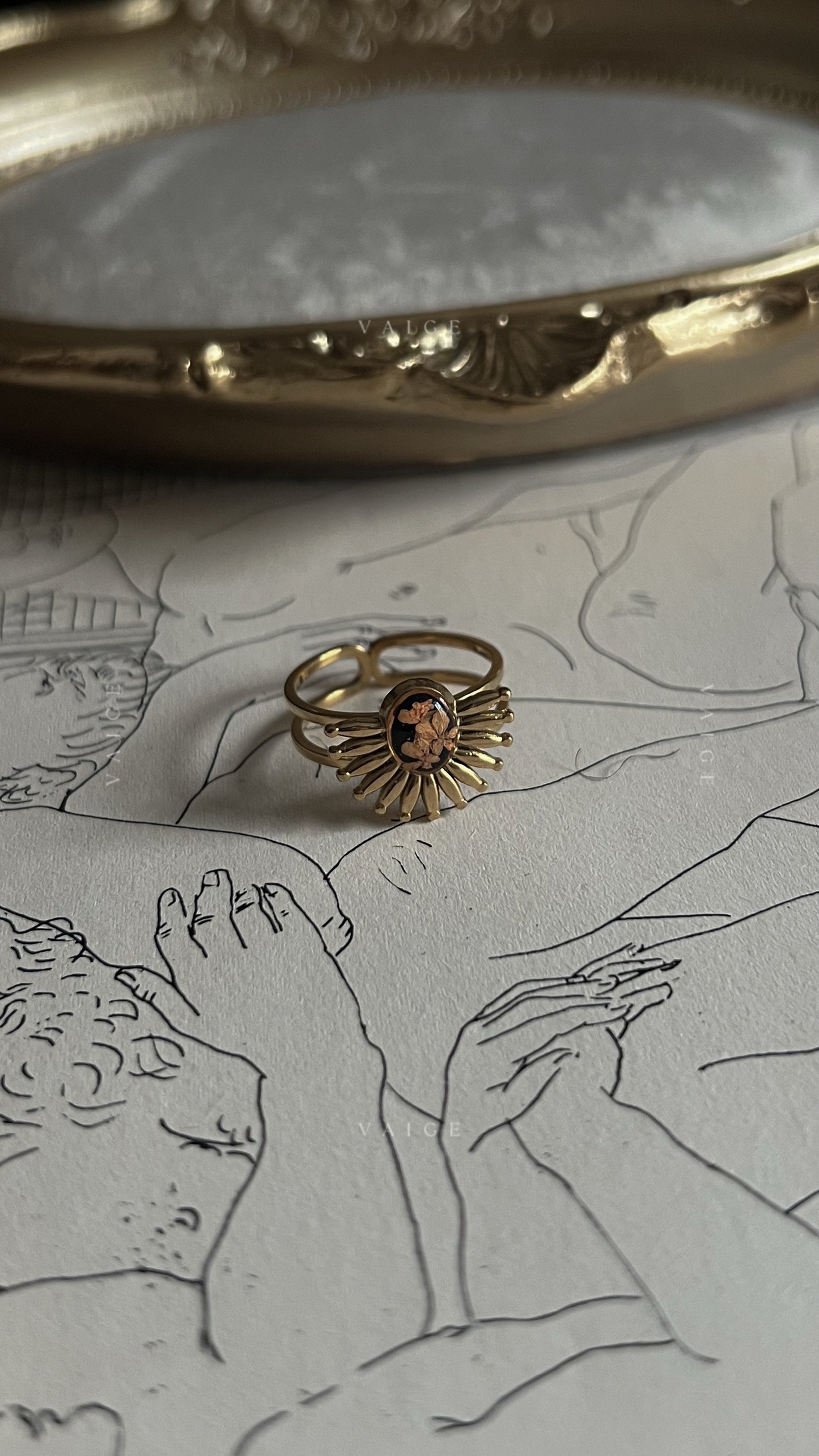 Kyris flower ring