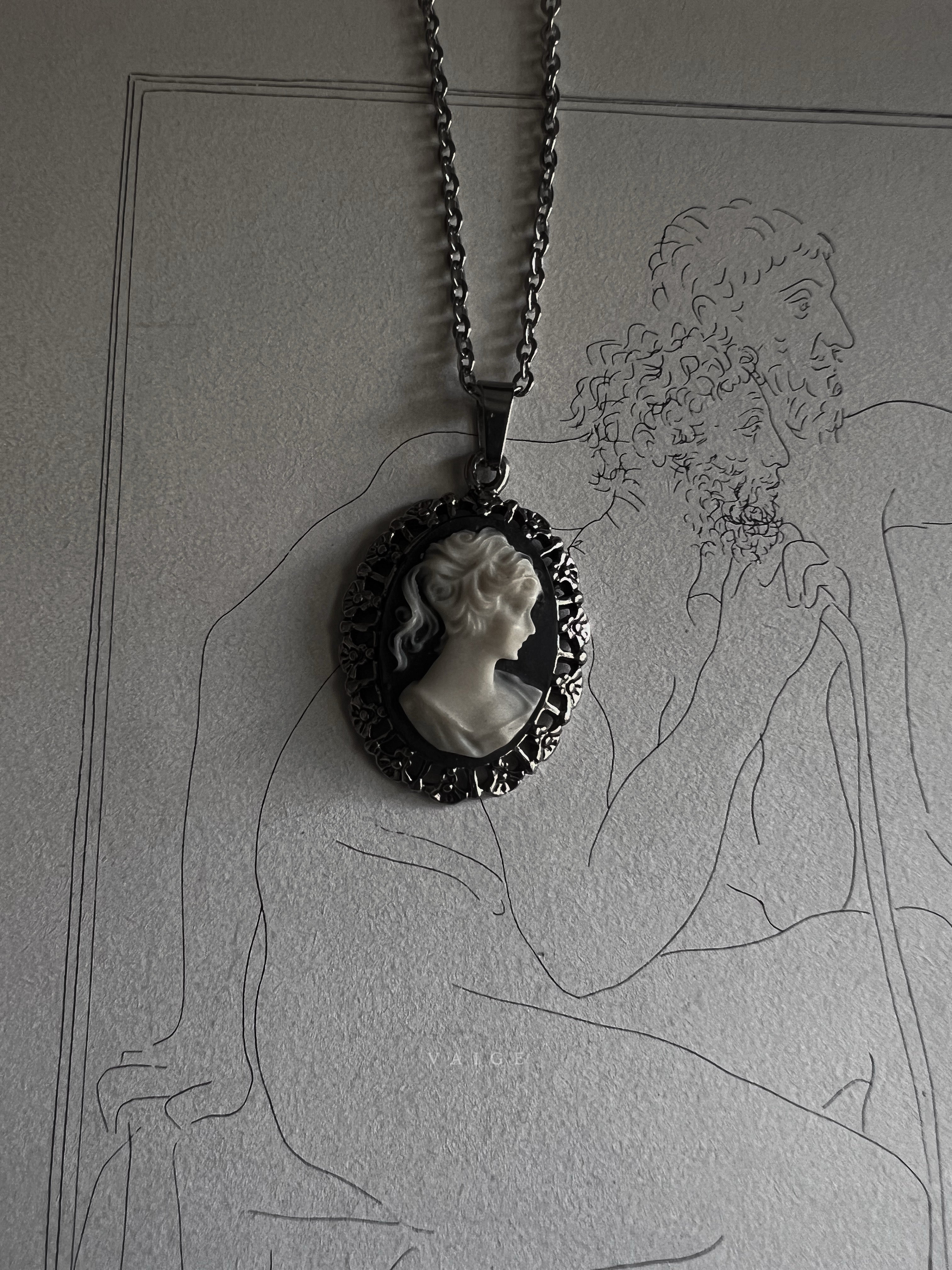 VAIGE One of One | Black & White Cameo Lady Silver Necklace