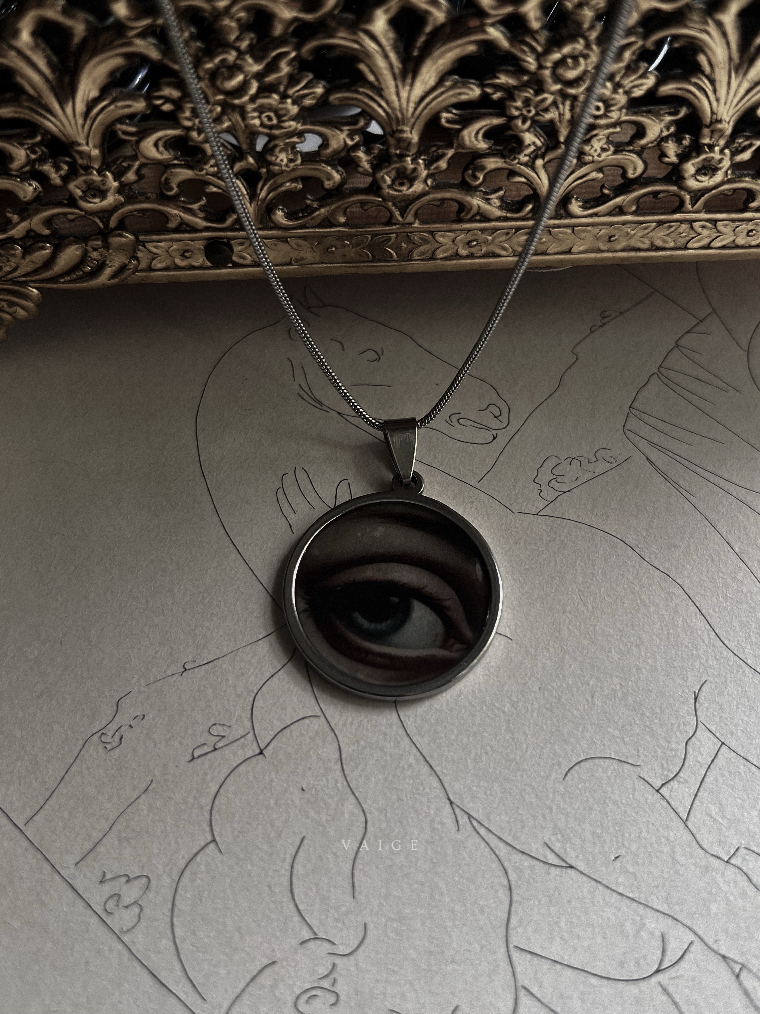 VAIGE  Lovers Eye Silver Circle Necklace [E]