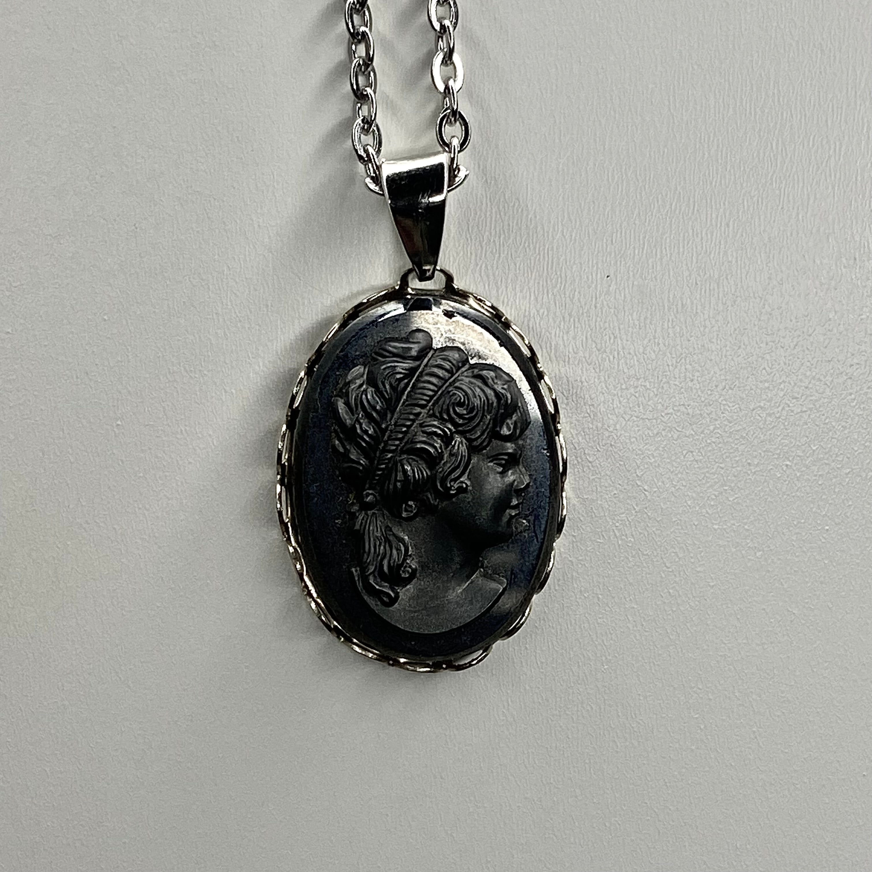 Black silver cameo portrait  pendant necklace • 16-18in — Vintage Collection • only 1 available • View all photos; item is thrifted/vintage and may show flaws.