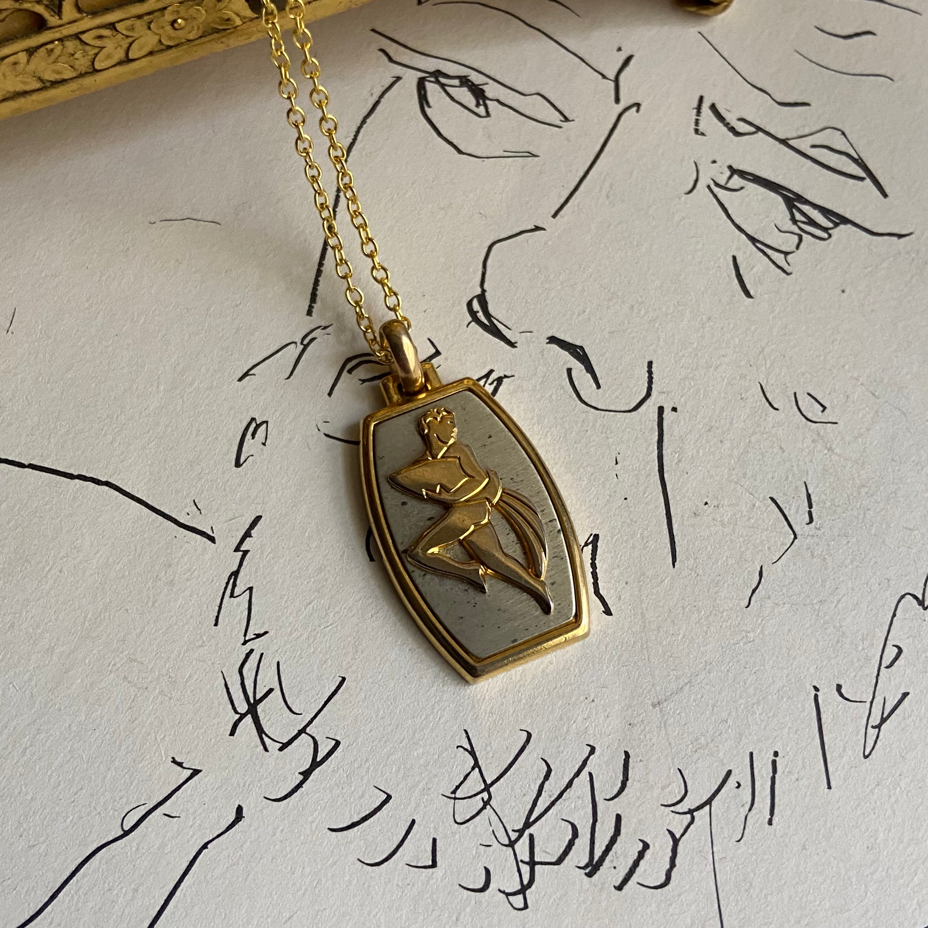 gold Aquarius zodiac pendant shell   necklace • 18in — Vivian Vintage Collection • only 1 available • View all photos; item is thrifted/vintage and may show flaws: (  )