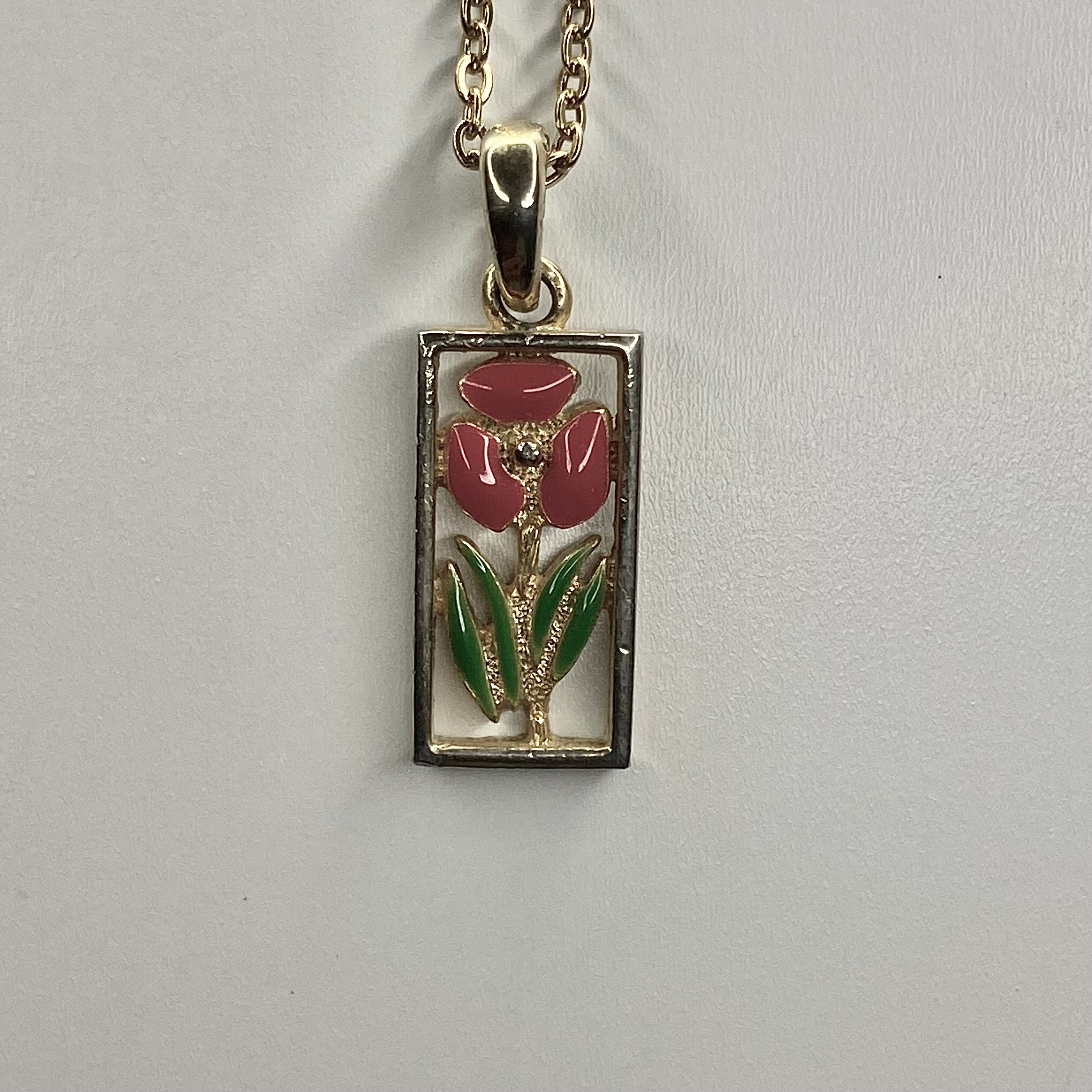 gold flower   pendant necklace • 16-18in — Vintage Collection • only 1 available • View all photos; item is thrifted/vintage and may show flaws.