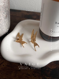 VAIGE Gold Stainless Steel Bird Dove Hummingbird Necklace Ring Earrings Jewelry Set