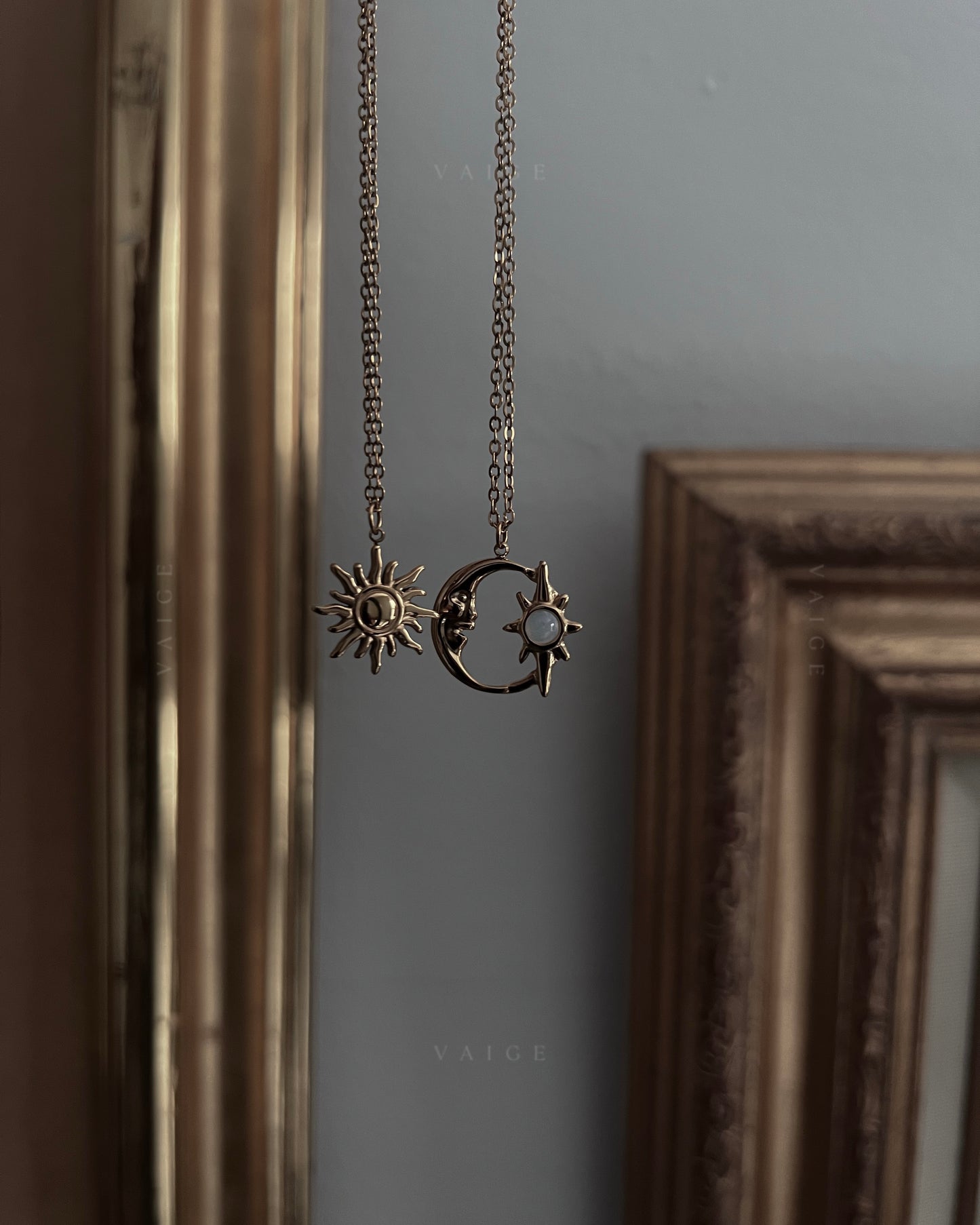 Lune Sun Necklace