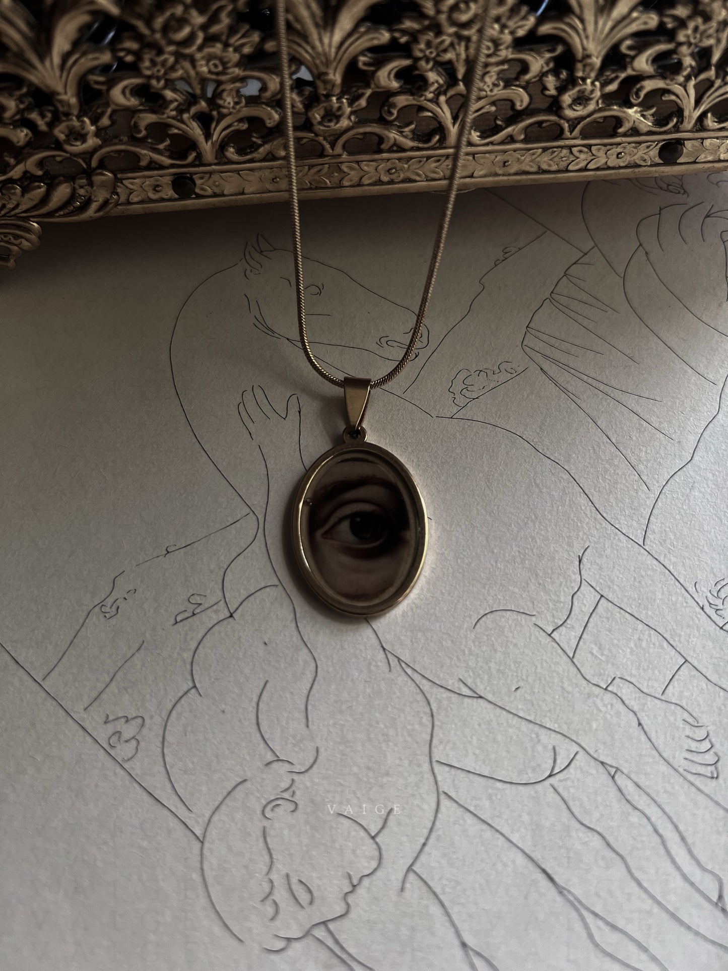 VAIGE  Lovers Eye Gold Oval Necklace [C]