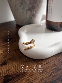 Alouette Snake Ring