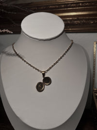 VAIGE One of One | Four leaf clover zirconia gold locket necklace