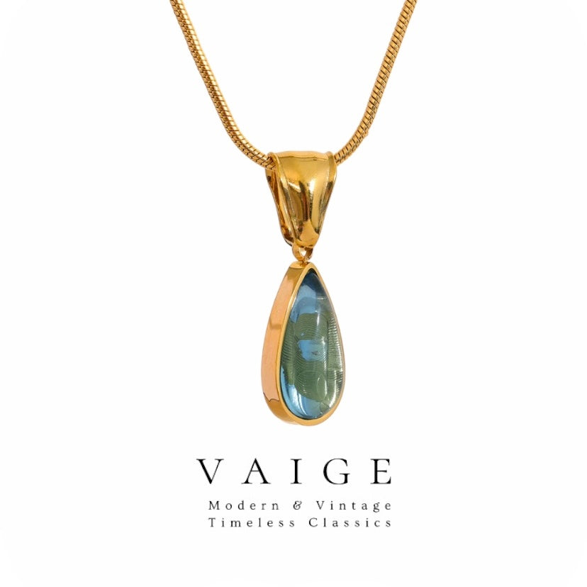 VAIGE Elegant Green Glass & Gold Drop Necklace