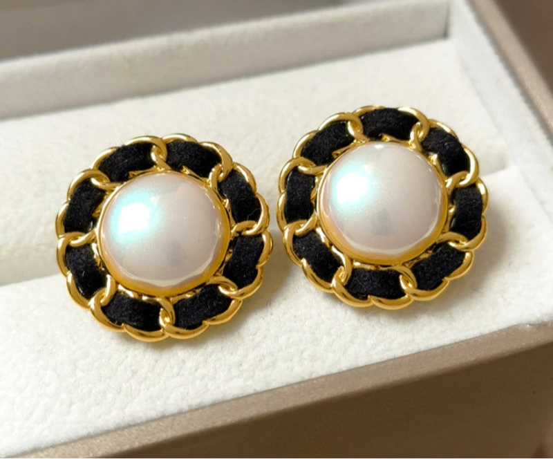 VAIGE Vintage Pearl Enamel Stud Earrings in Black and Gold