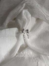 Colette Bow Ring