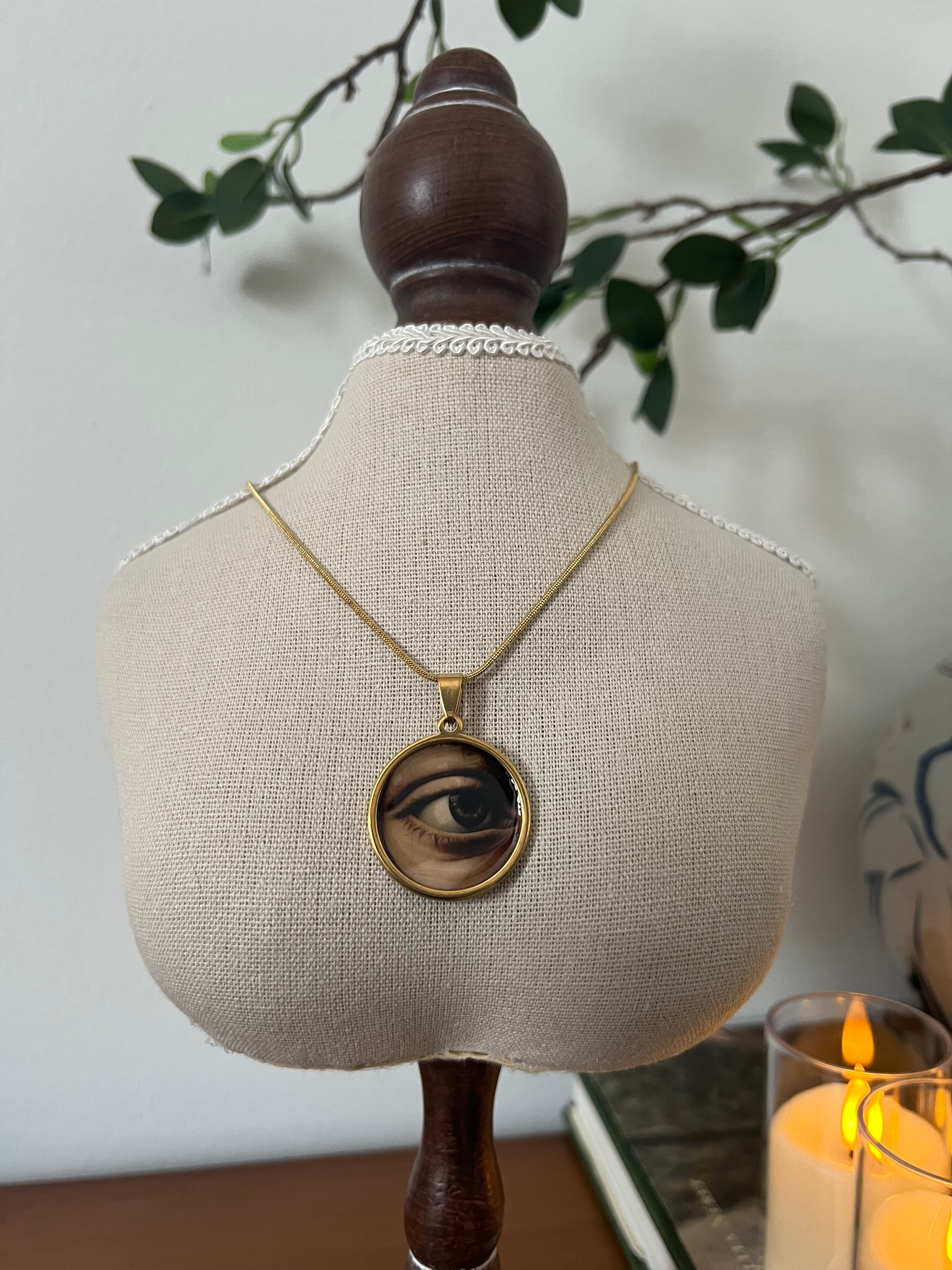 Eye necklace