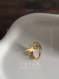VAIGE Zircon Star Ring Gold Stainless Steel