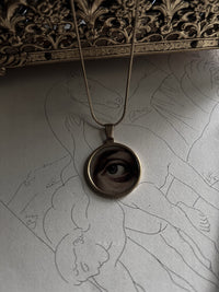 VAIGE  Lovers Eye Gold Circle Necklace [A]