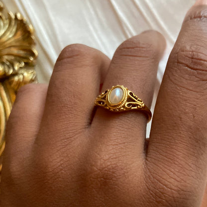 Gold Freshwater Pearl Ring