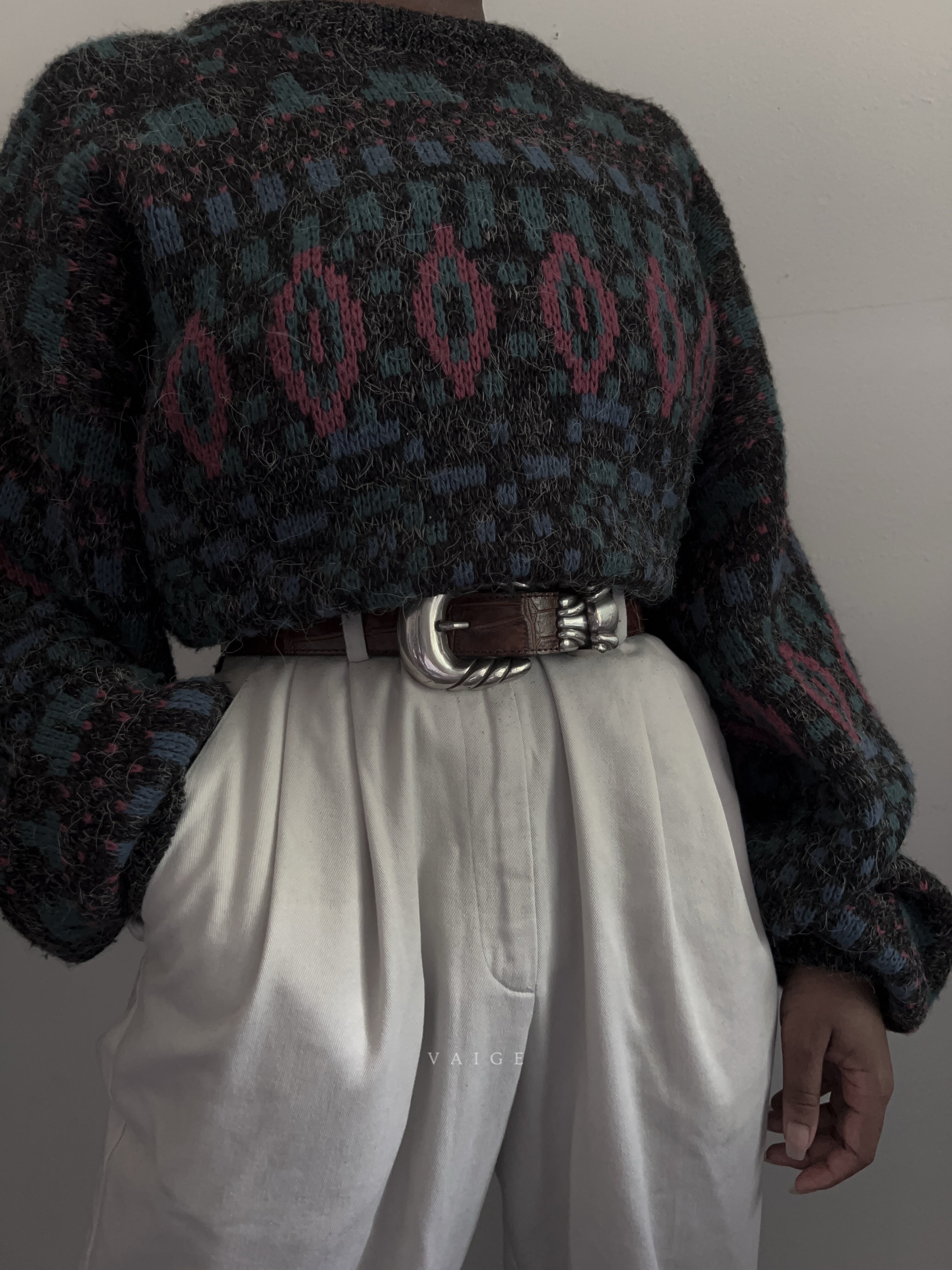 VAIGE One of One |  Vintage 1995 Brown Leather Belt Silver Buckle [ READ DESCRIPTION! ]