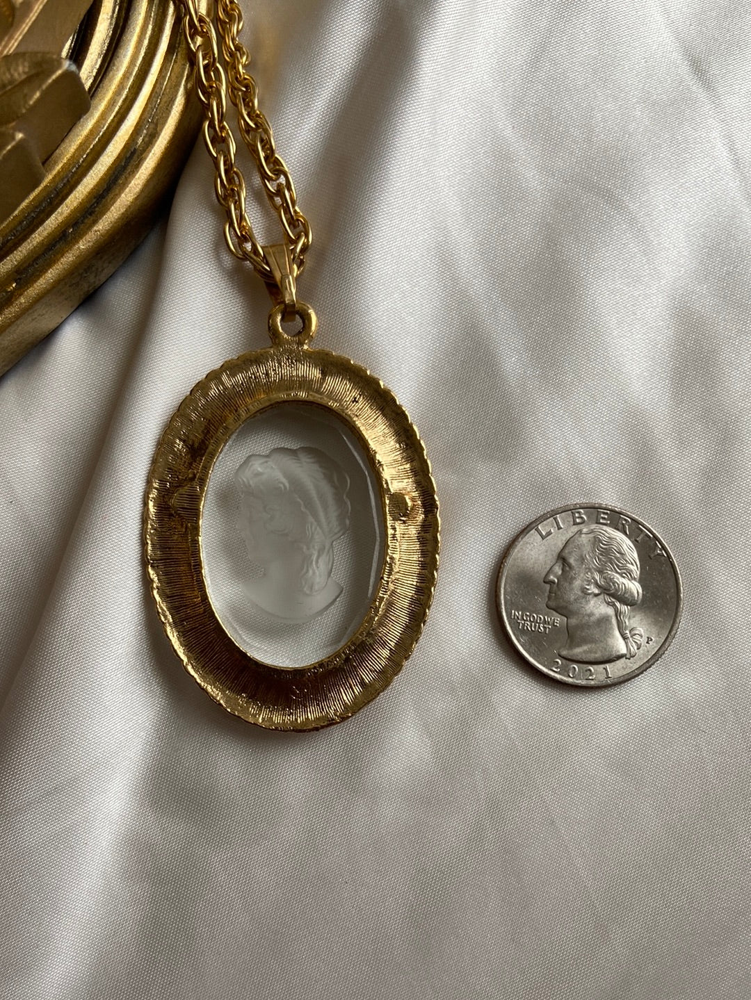One-of-one | vintage glass carved cameo lady necklace
