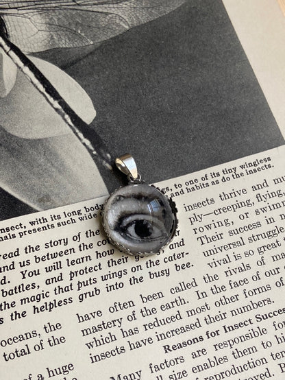 Handmade | eye pendant ( D )
