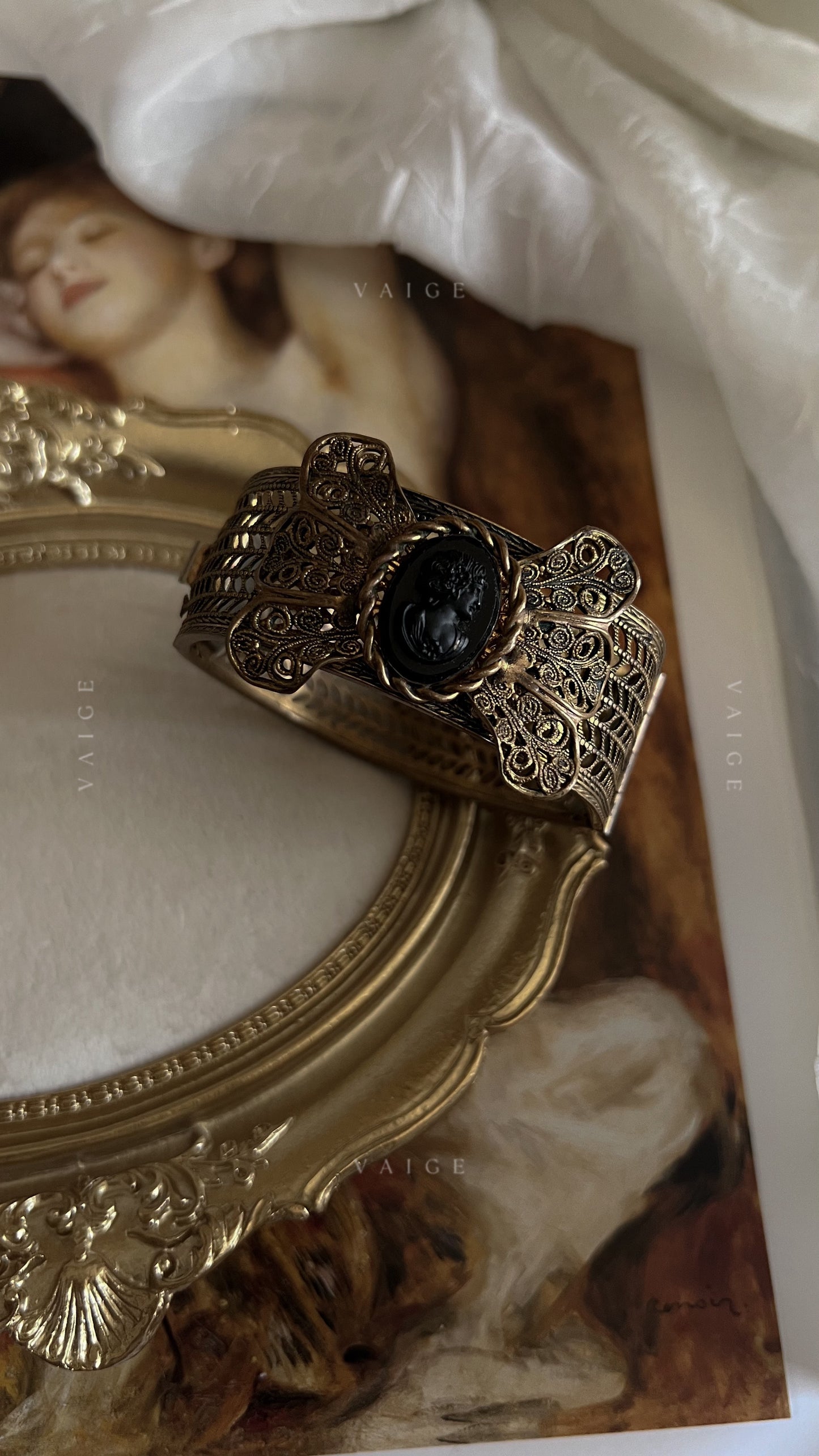 1920s antique vintage art deco cameo bow bracelet