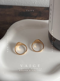 VAIGE Stainless Steel 18K Gold Engraving Wildflower Lavender Sunflower Signet Ring