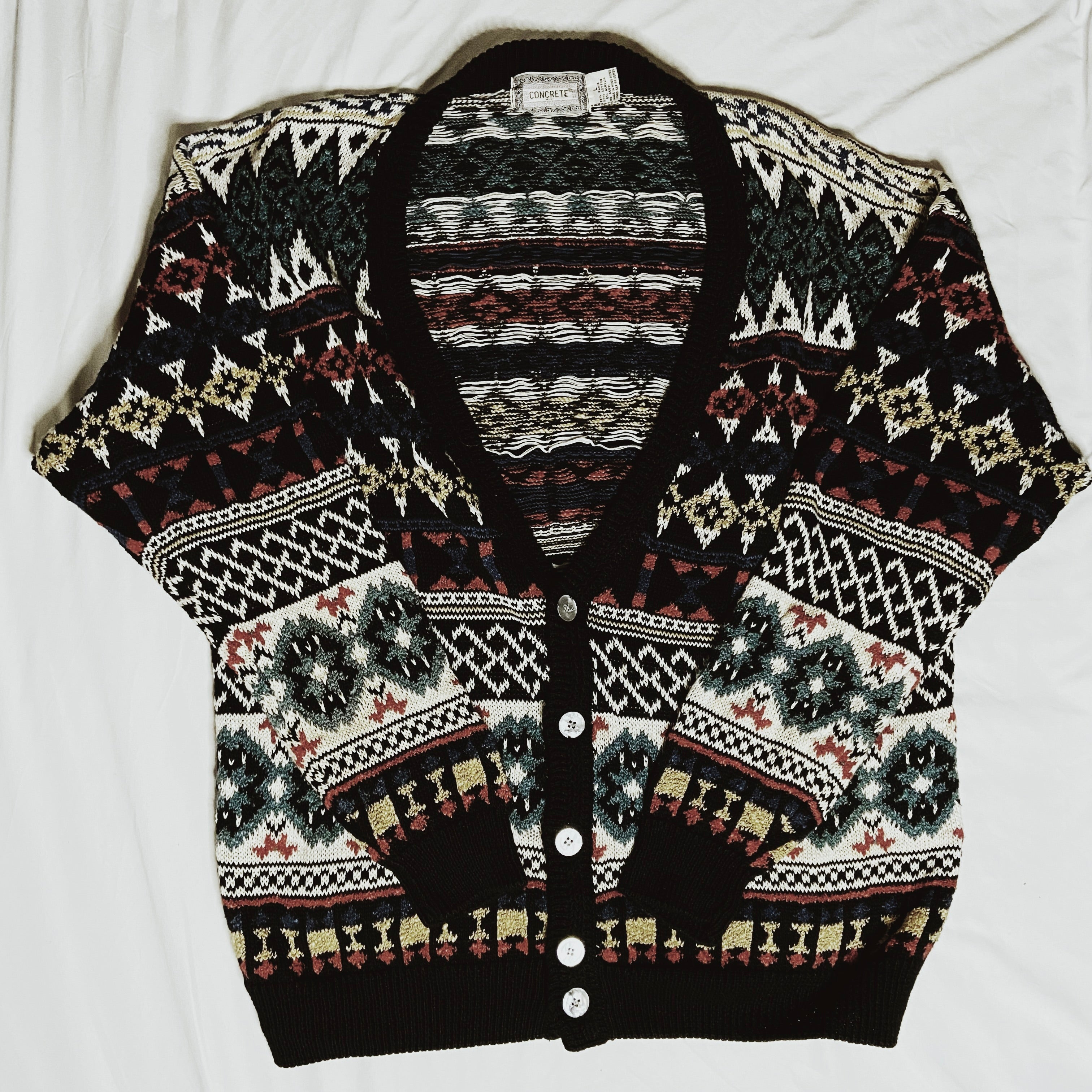 90s vintage abstract patterned cardigan in black and multi-colour cardigan / Large