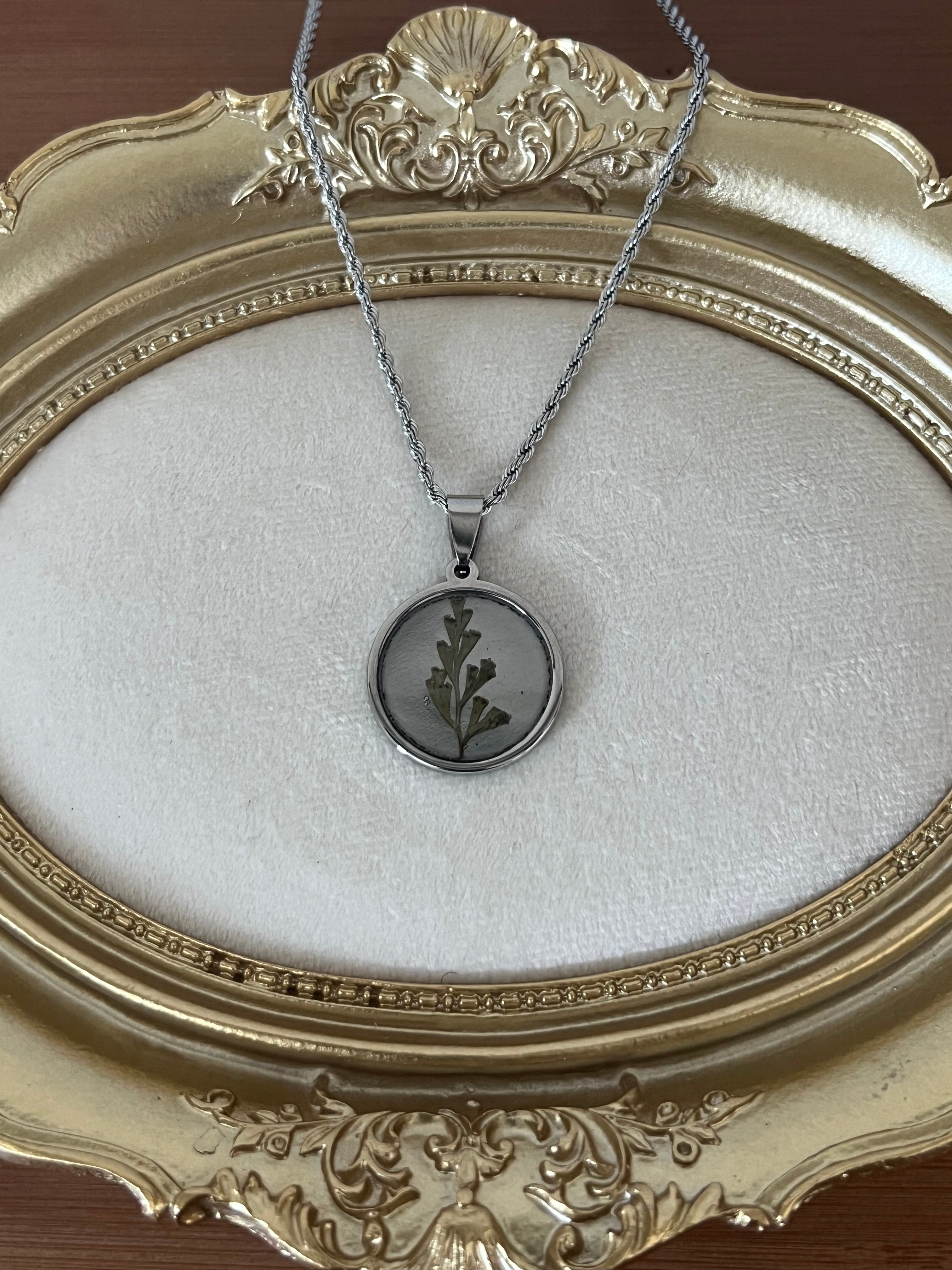 Dried flower necklace