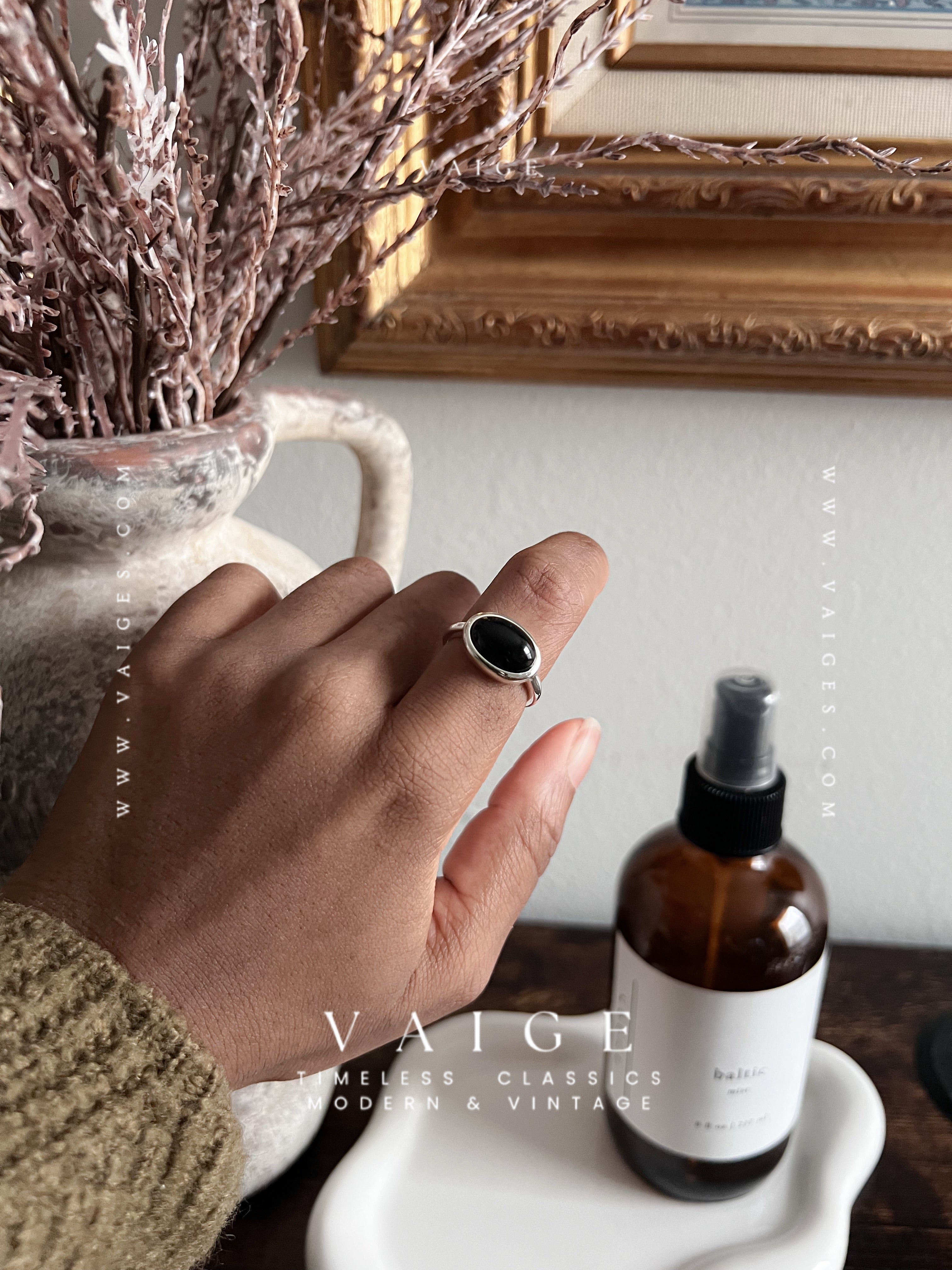 VAIGE Black Onyx Oval Silver Adjustable Ring