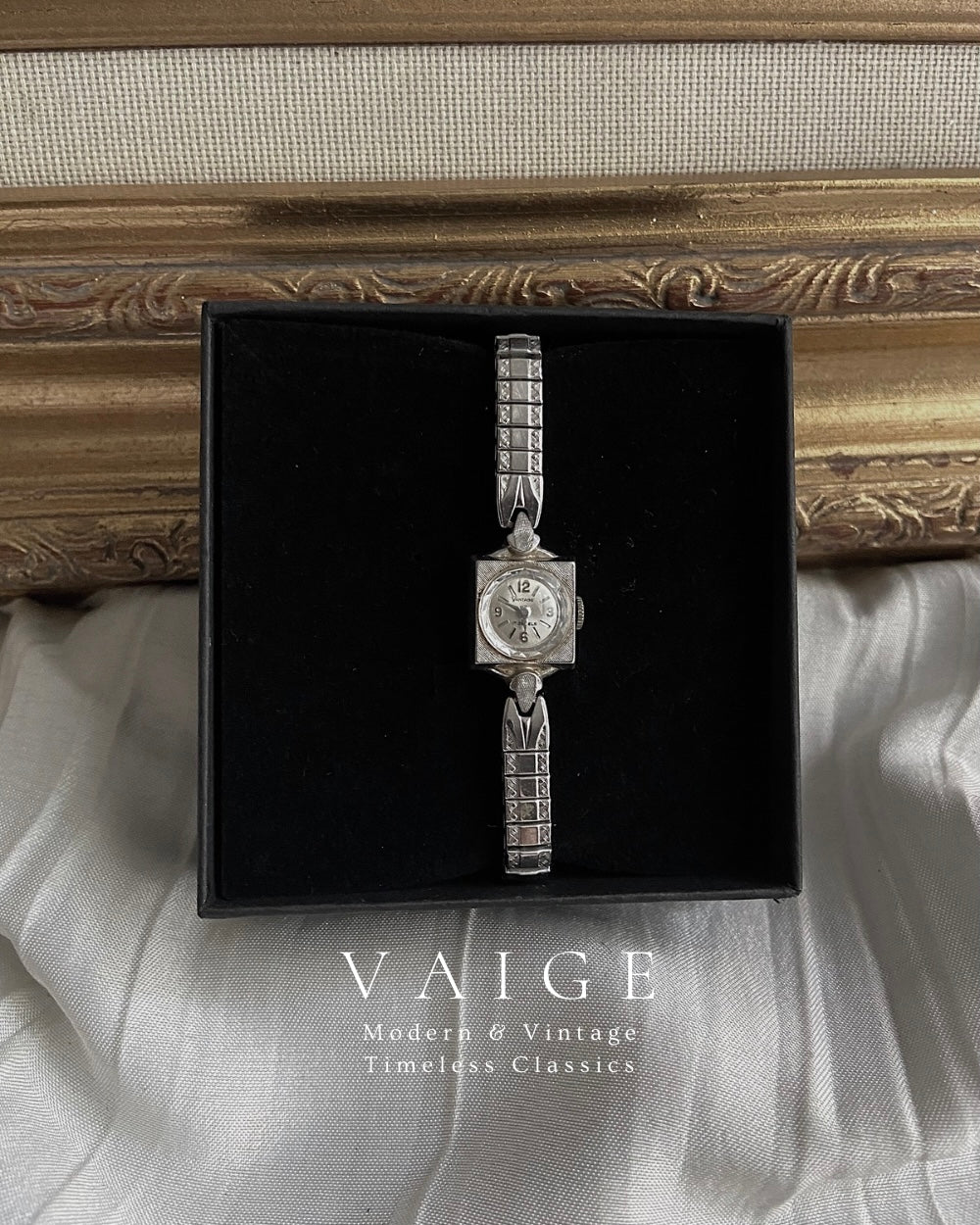 One-of-one | Vintage Vantage 17 Jewels Stainless Steel Square Watch ( working W/ New Battery )