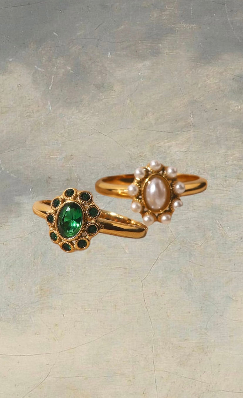 Emerald Pearl Oval Rings